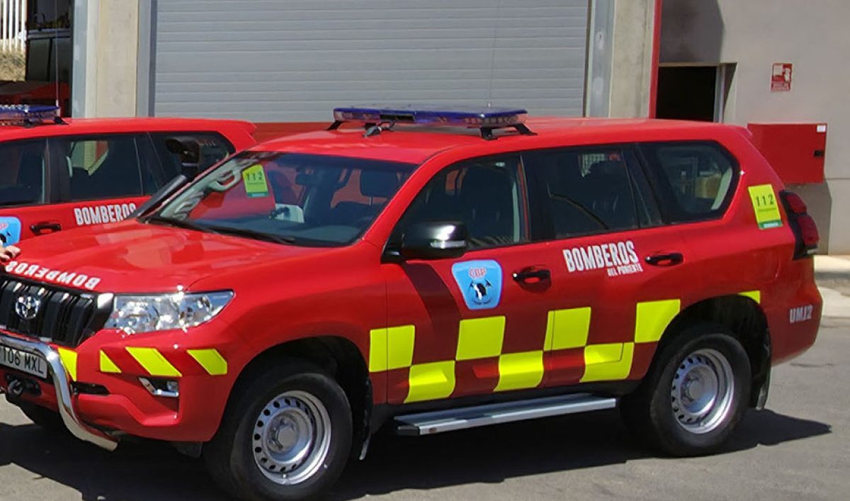 Vehículo del Consorcio de Bomberos del Poniente. /112