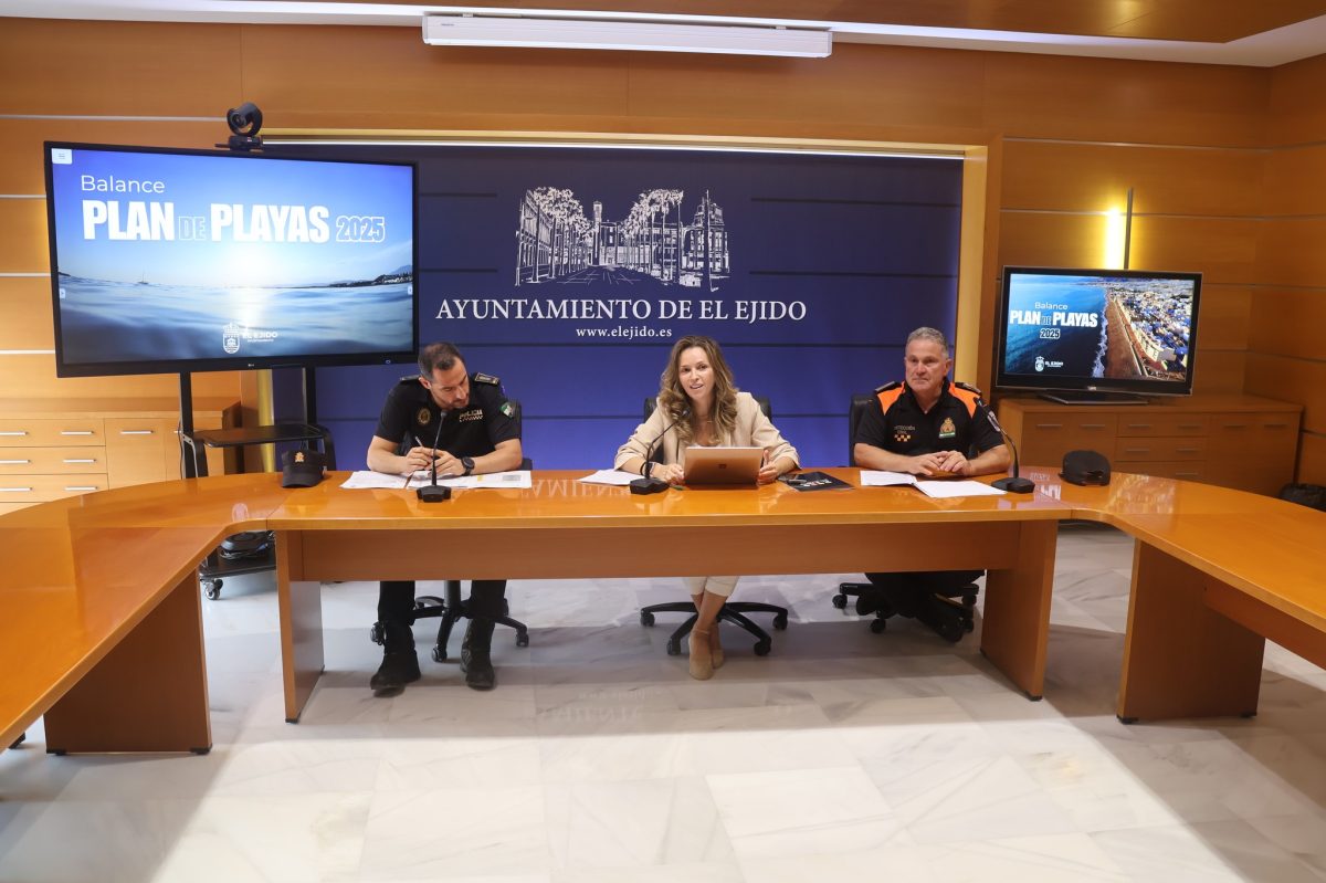 Rueda de prensa sobre el balance del Plan de Playas