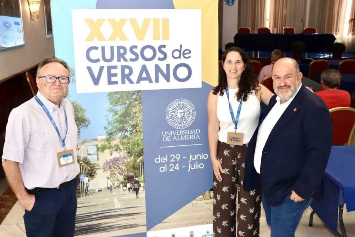 Antonio Matarín, Tatiana Pagan y el alcalde, Francisco Lirola. /DC