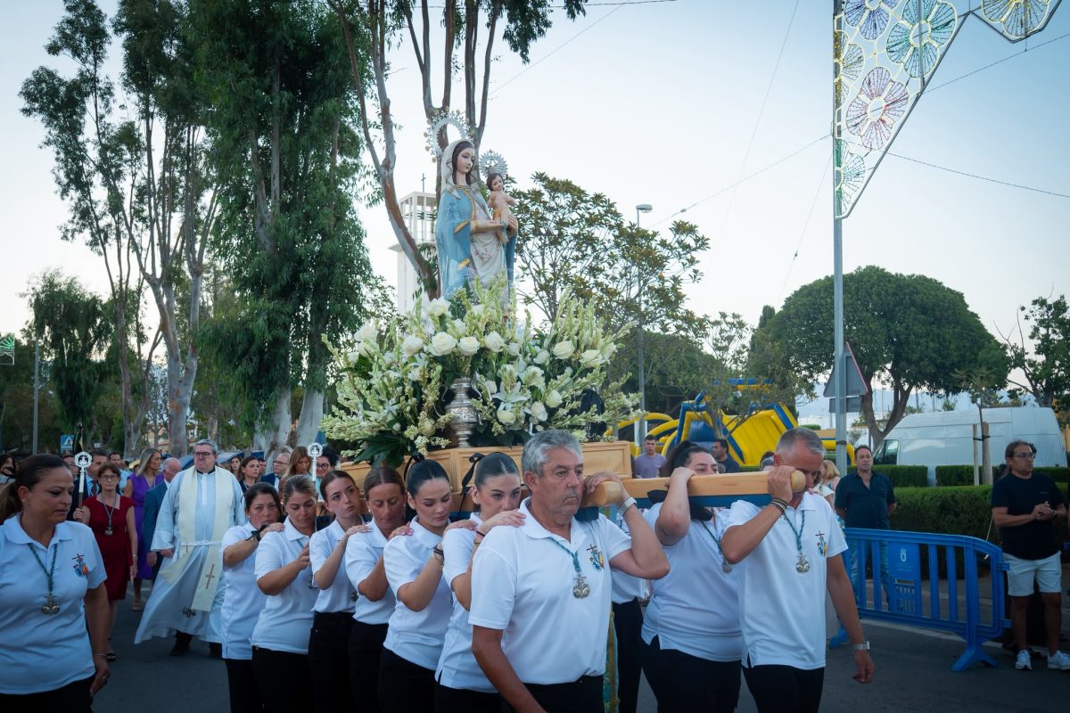 Procesión de la patrona. /DC