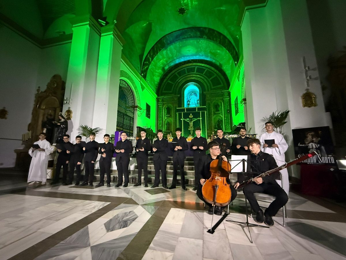 Adra celebra el concierto de Semana Santa del coro infantil Pedro Mena