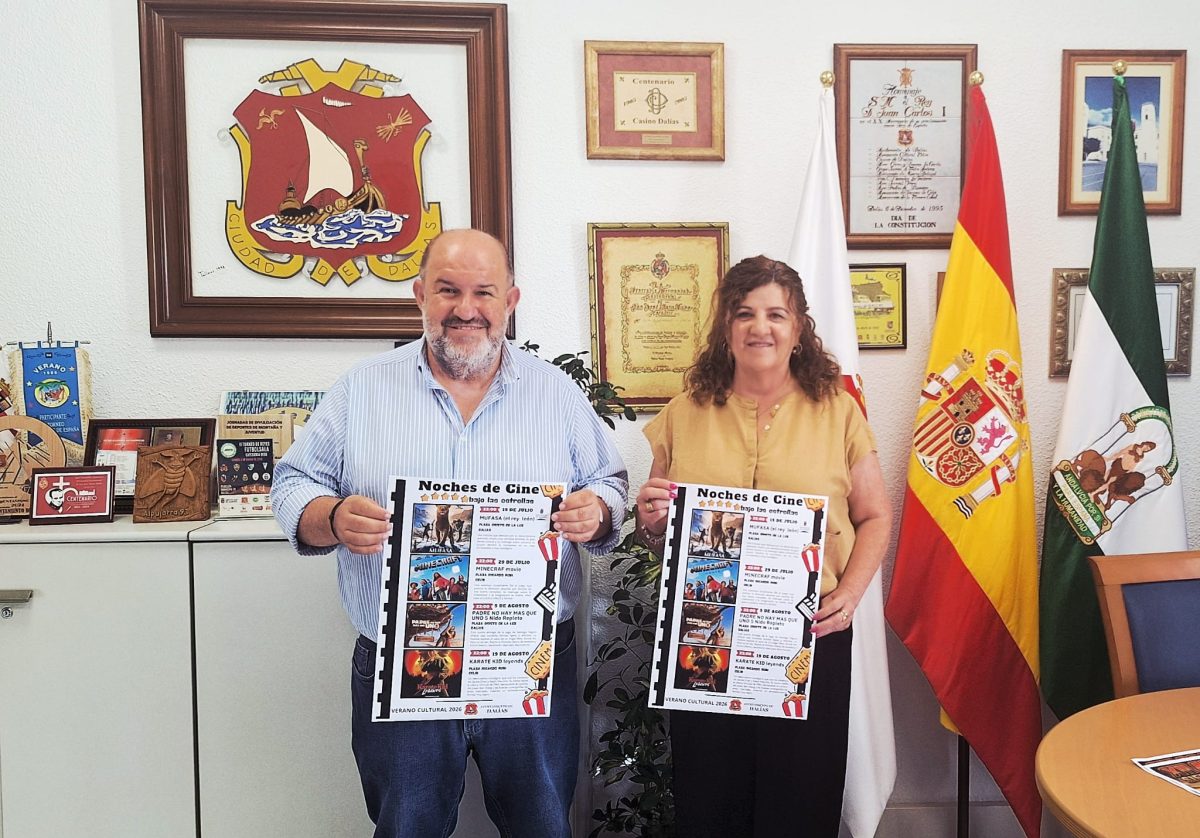 Presentación del cine de verano en Dalías y Celín. /DC