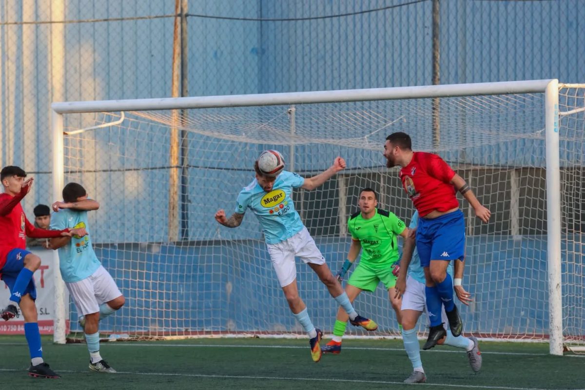 Sigue la pelea por el liderato. /TITO_FLOOW