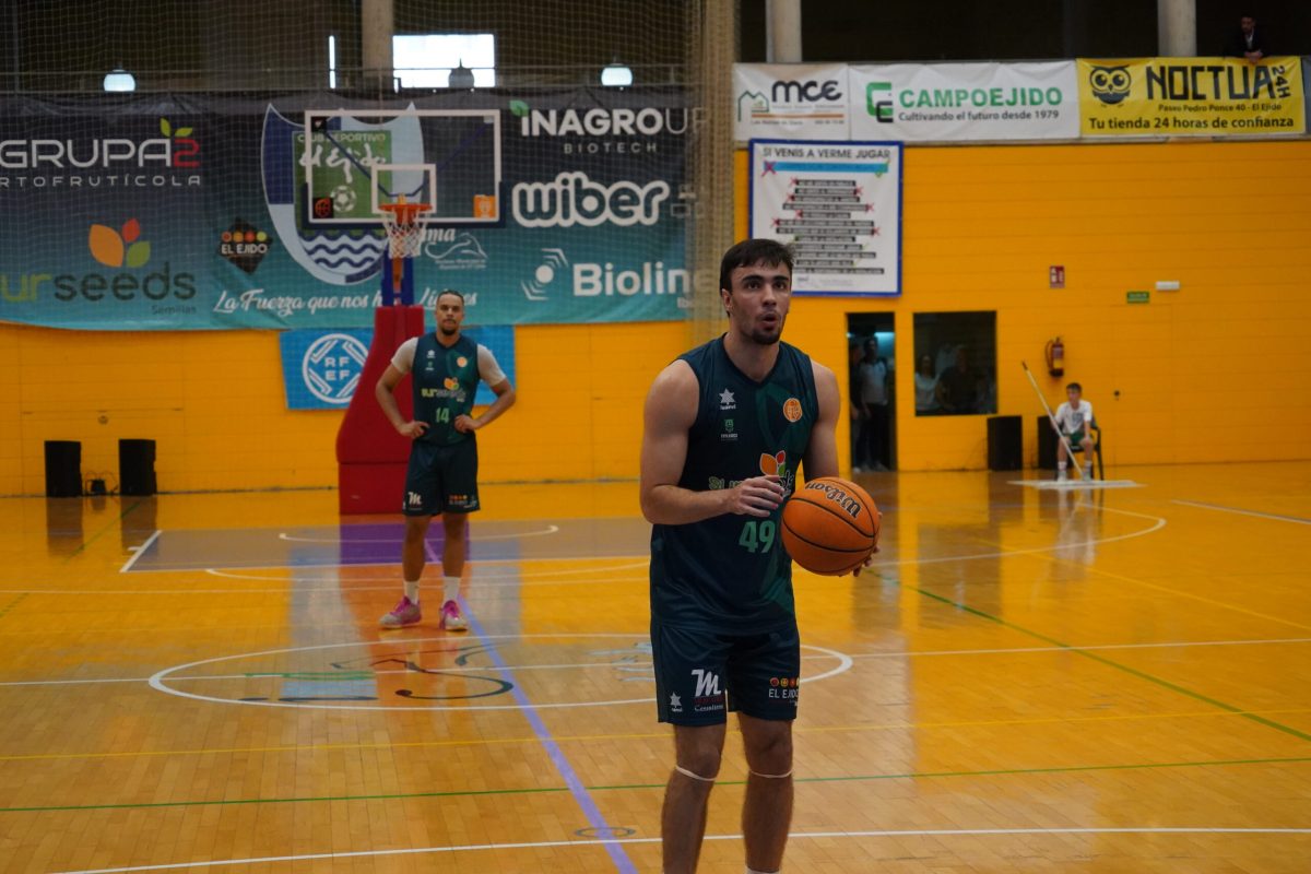 Gonzalo Carral desde la línea de tiro libre