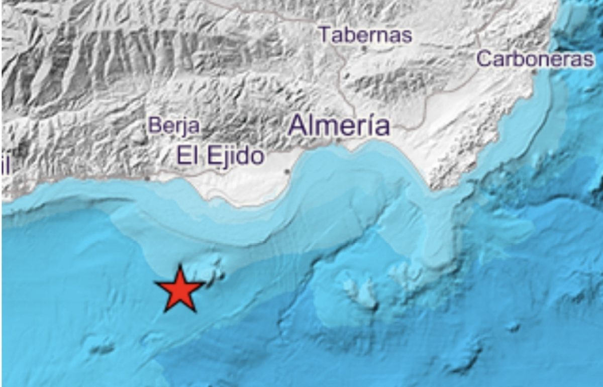 El seísmo se ha localizado a unos 20km de Balerma. /IGN