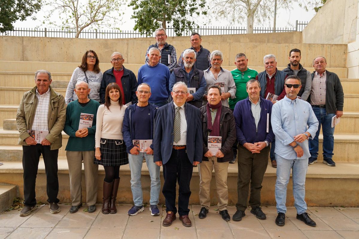 Regantes en su visita a la localidad de Vícar