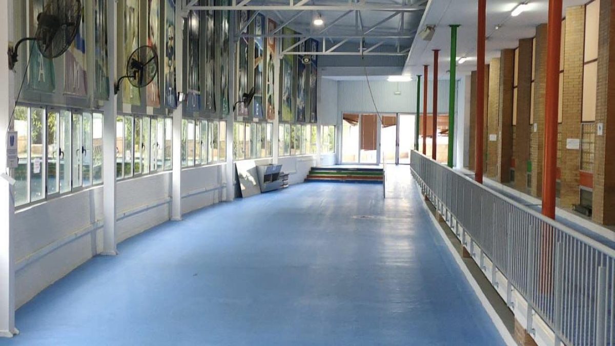 Sala polivalente previa remodelación del Pabellón de Berja