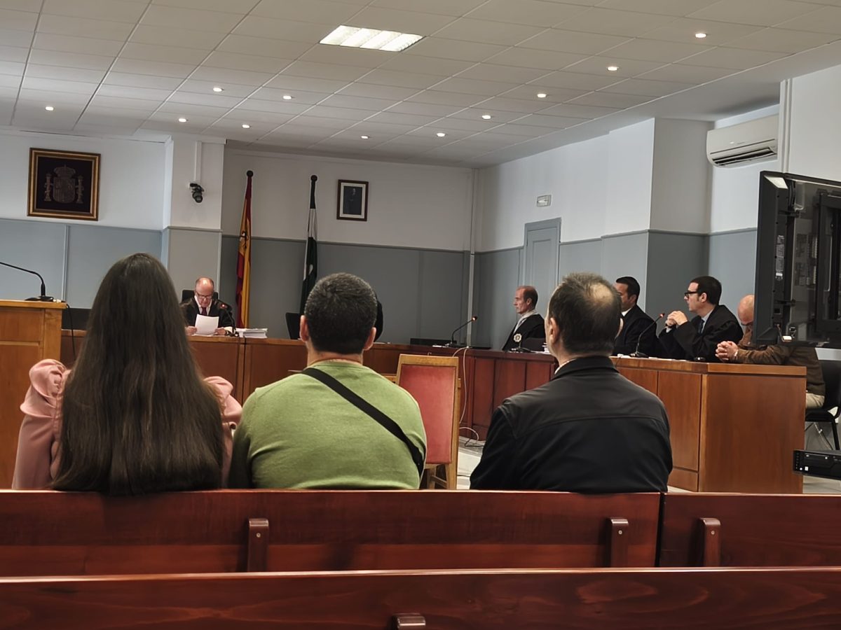 Imagen de la última sesión del juicio en la Audiencia Provincial. /F. L. V.