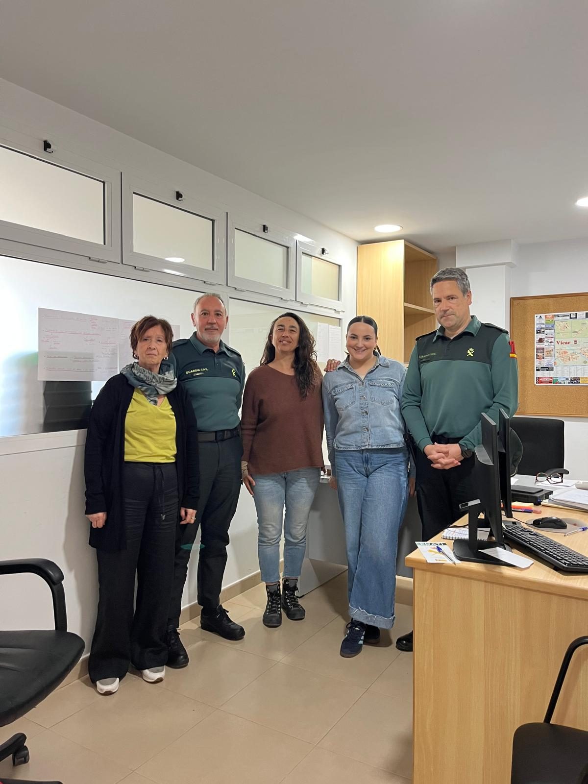 Mediación Intercultural de Vícar y Guardia Civil apuestan por una atención a los inmigrantes más directa y cercana