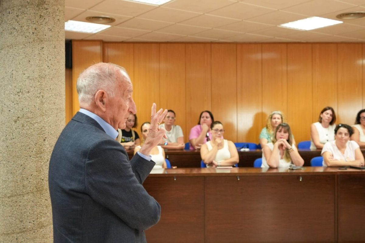 Roquetas de Mar refuerza la colaboración con las AMPAS del municipio