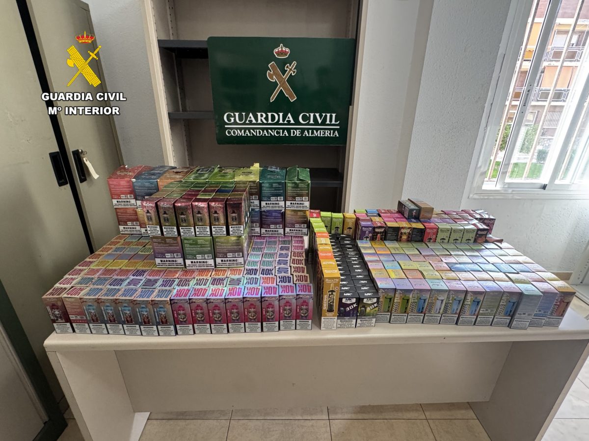 El alijo de vapers está valorado en más de 6.400 euros. /DC