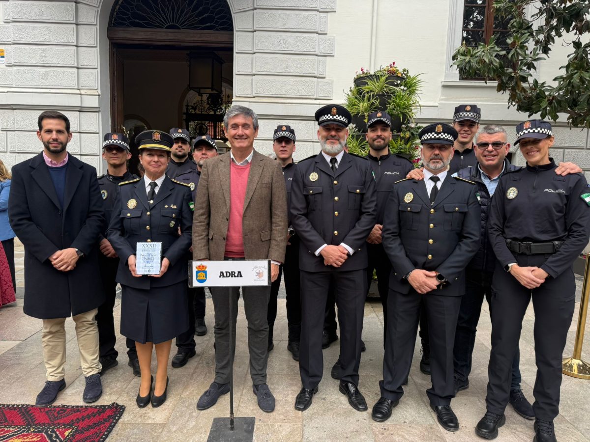 Equipo abderitano movilizado a Granada. /DC