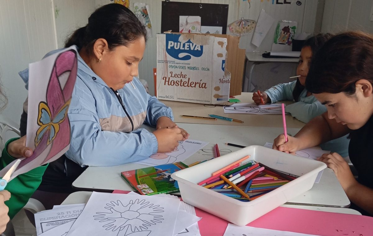 El Programa de Comunidad Gitana se suma a los actos del Día internacional contra la violencia a la mujer
