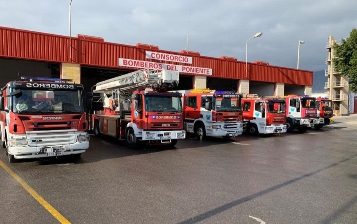 Parque de bomberos de Roquetas de Mar. /DC
