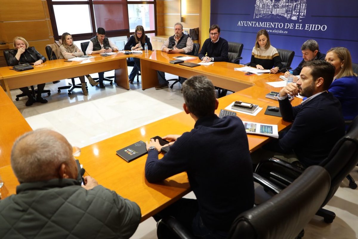 La Junta de Gobierno aprueba la puesta en marcha de la tercera edición del Programa de Educación Afectivo Sexual \'¿Por dónde empezar?\'