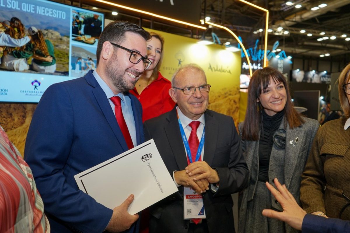 La \'realidad infinita de Vícar\' se convierte en protagonista en la Feria Internacional de Turismo