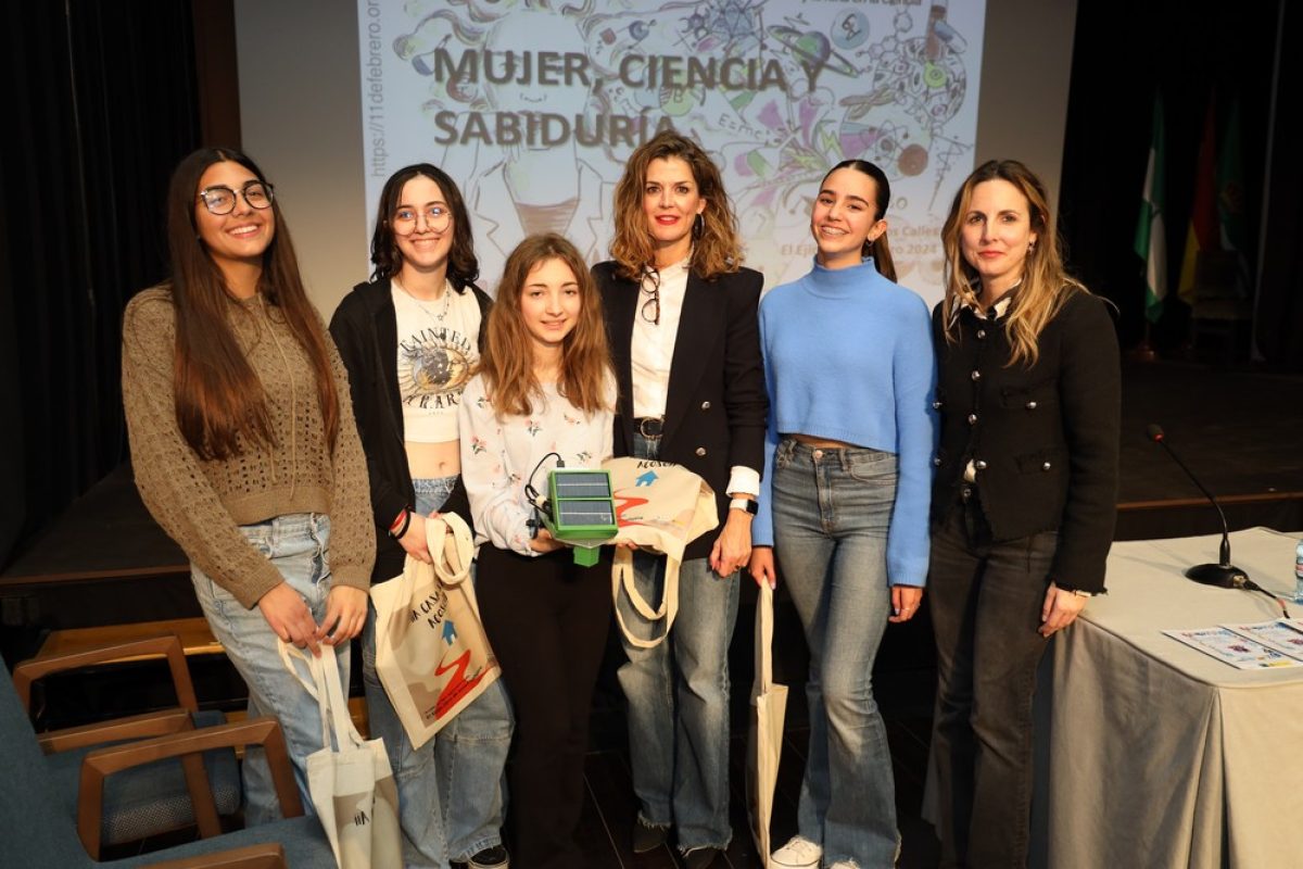 El Ejido se suma a la celebración del Día de la Mujer y la Niña en la Ciencia con una charla sobre innovación y tecnología vinculada a la agricultura y un espectáculo de divulgación científica