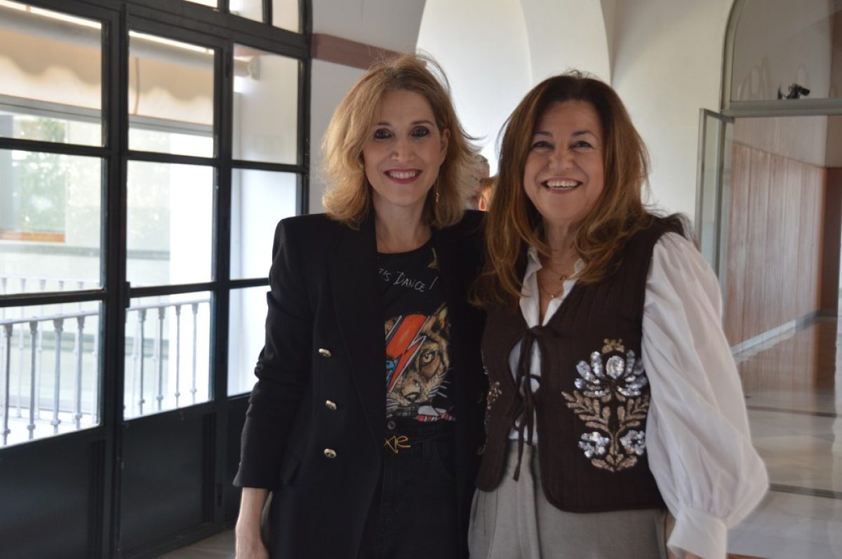 Julia Ibáñez: \"María Jesús Montero impidió la construcción del IES de Almerimar que pronto será realidad con Juanma Moreno\"