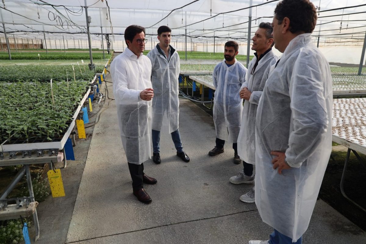 El alcalde ejidense desea que los agricultores obtengan unos \"precios justos por sus productos y por su trabajo\" de cara a la campaña de primavera