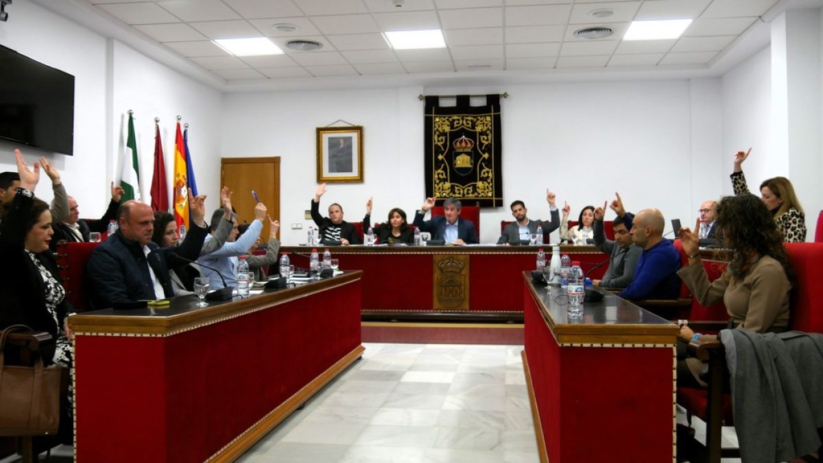 Adra pide de nuevo al Gobierno de España más medios humanos y materiales para la Guardia Civil