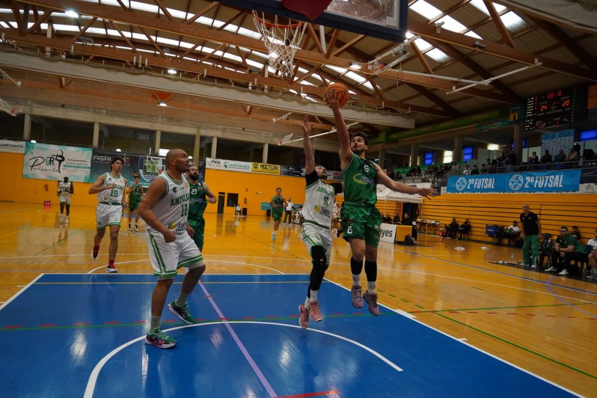 Fitosur Baloncesto Murgi rompe su mala racha y arrolla al CB Andújar (101-83)