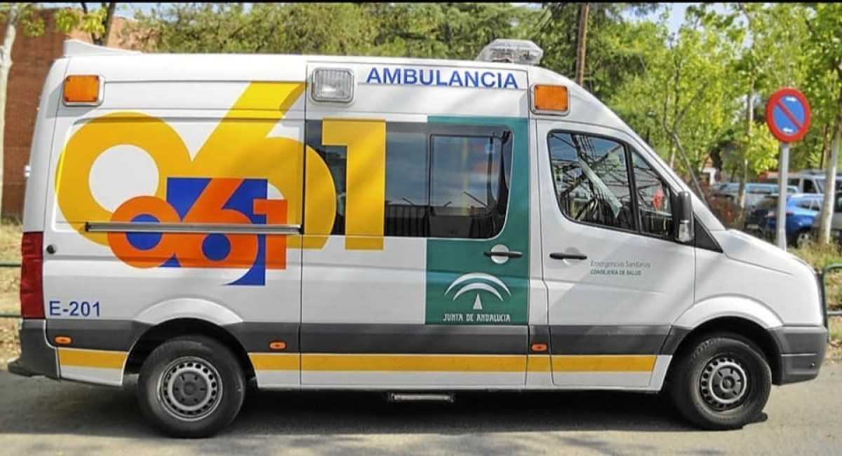 Ambulancia del 061. Imagen de archivo. /DC