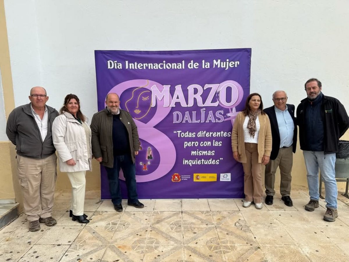 Dalías conmemora el Día de la Mujer junto a las Asociación de Mujeres Dalayat y el Casino de Dalías