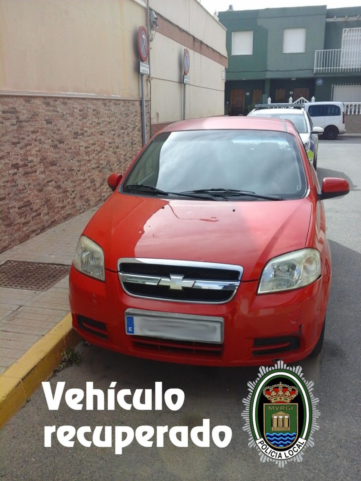 La Policía Local de El Ejido recupera un coche robado en Dalías