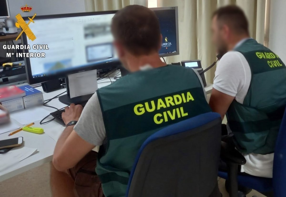 Cae otra red de ciberestafadores afincada en Roquetas de Mar