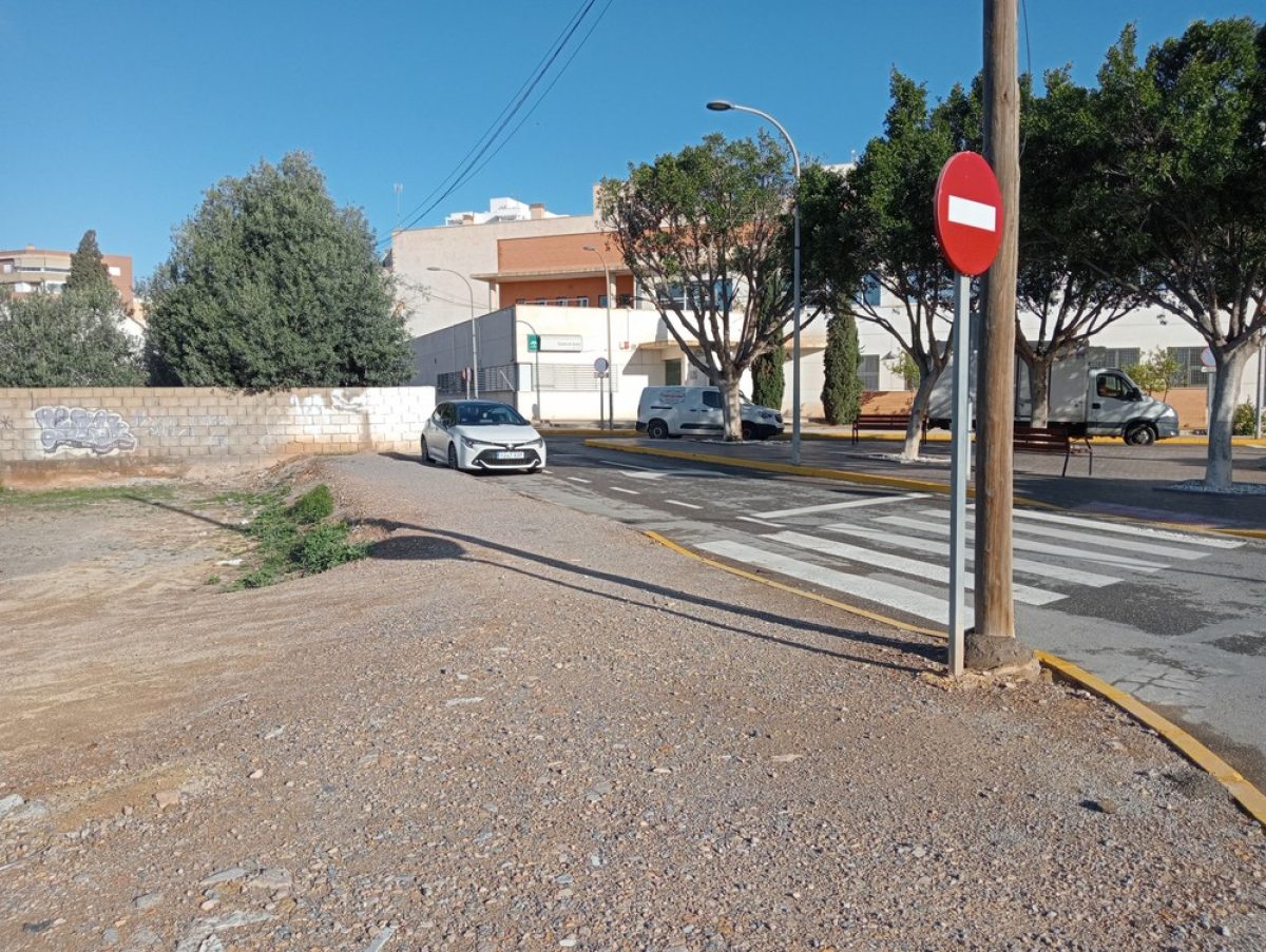 Encuentran un cadáver junto al Centro de Salud de Ejido Sur