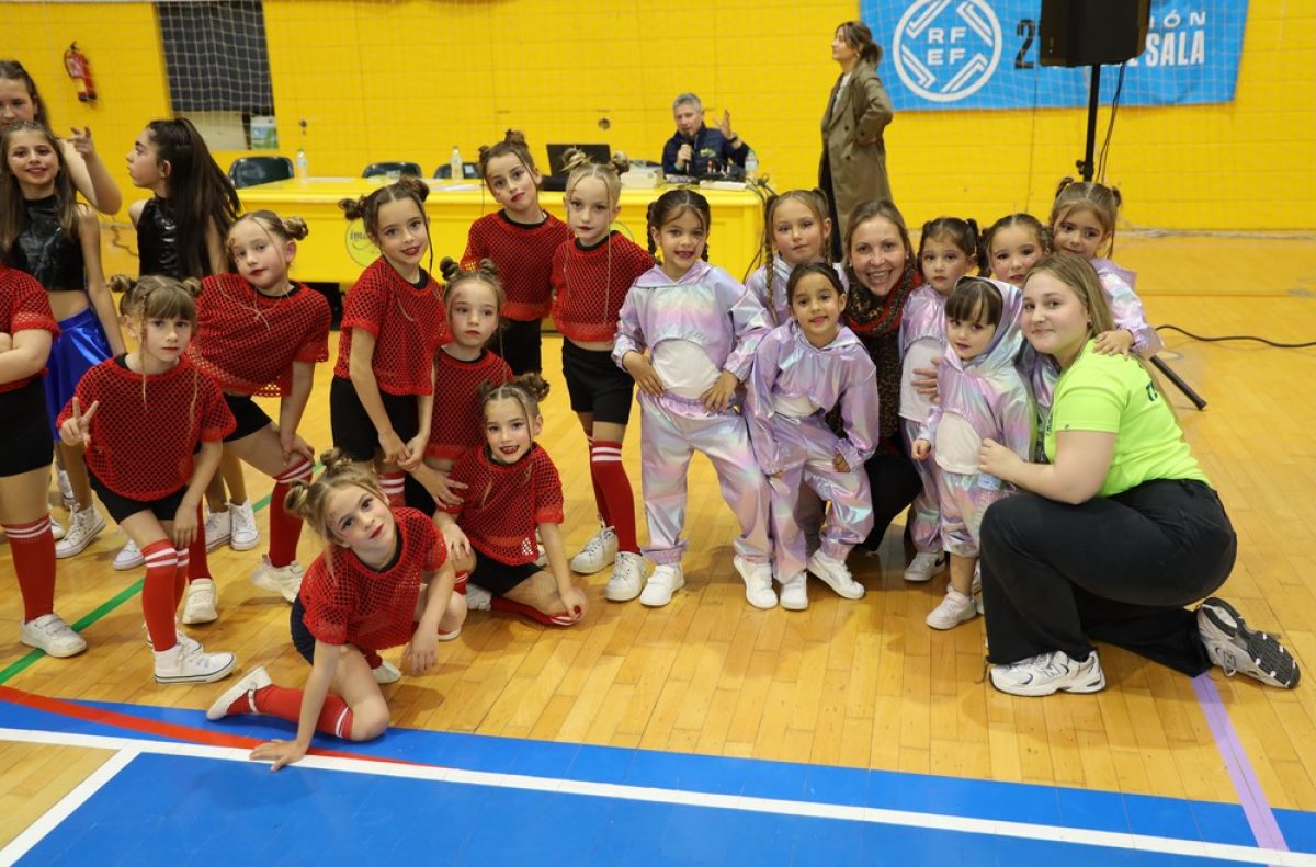 Los Juegos Deportivos Municipales del IMD reúnen a cerca de medio millar de alumnas y alumnos de Baile Moderno y Gimnasia Rítmica