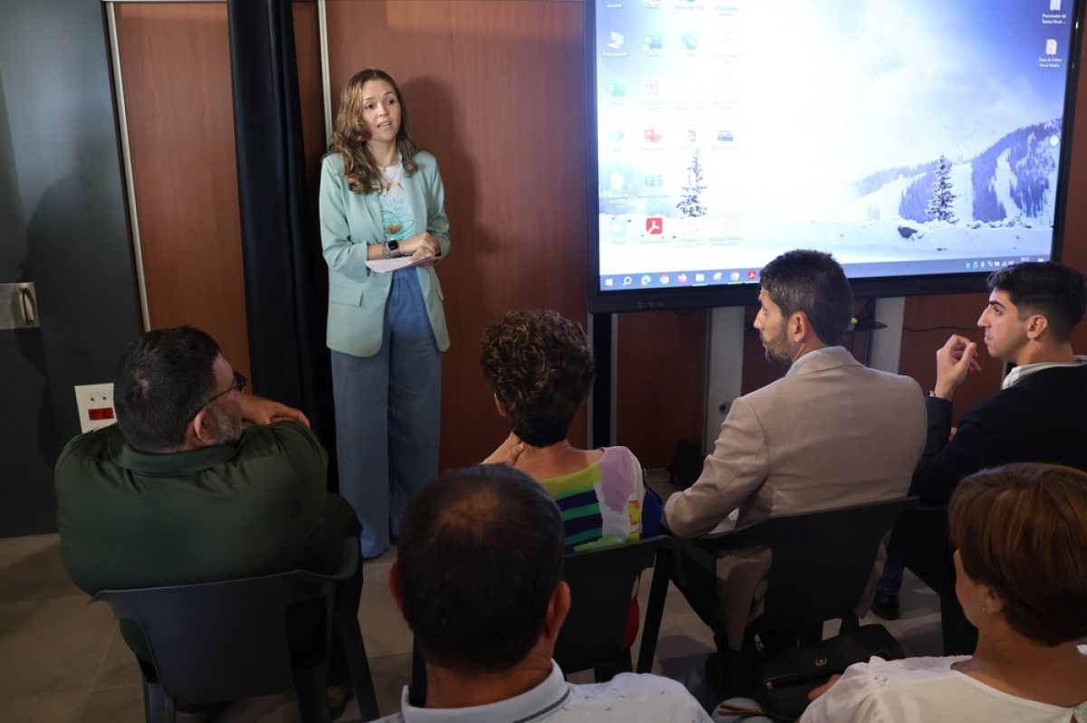 El Ejido se une a un proyecto pionero a nivel nacional de Turismo Azul