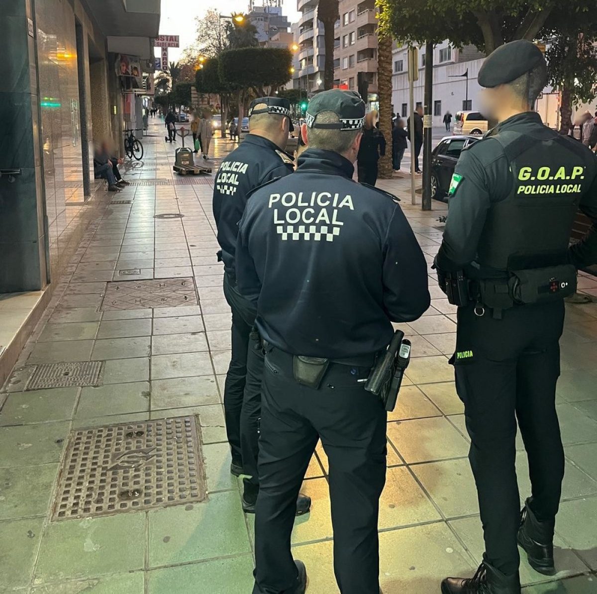 Imagen de archivo de la Policía Local de El Ejido en el Bulevar. /DC