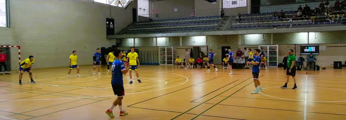 Un \'Bravo\' CBM Cantera Sur El Ejido complica la vida al CD La Salle Maravillas Madrid (23-26)