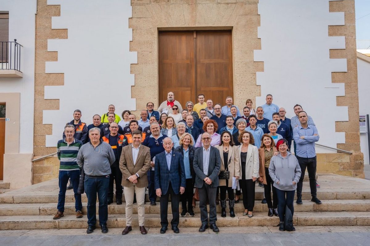 El Ayuntamiento de Roquetas de Mar mejora la categoría profesional de 49 de sus empleados municipales