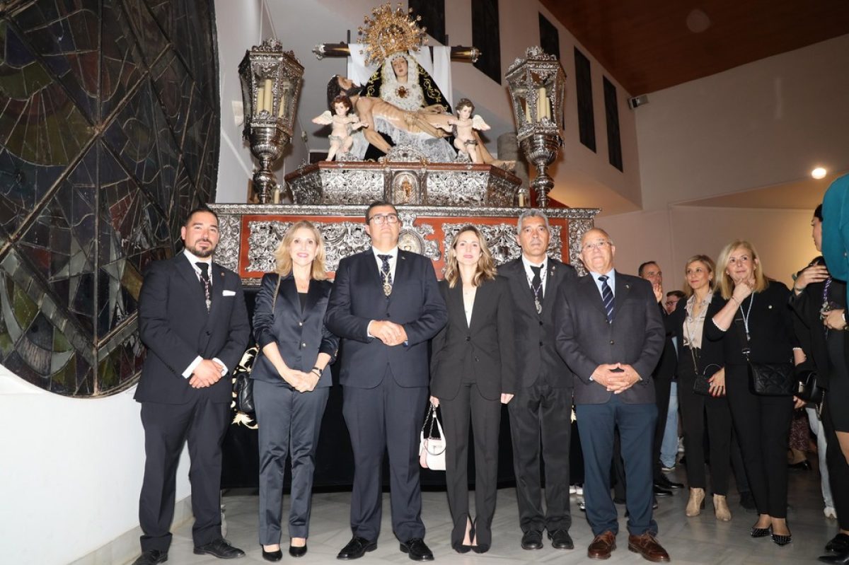 La Primera Levantá marca el inicio de la Semana Santa de La Loma de la Mezquita