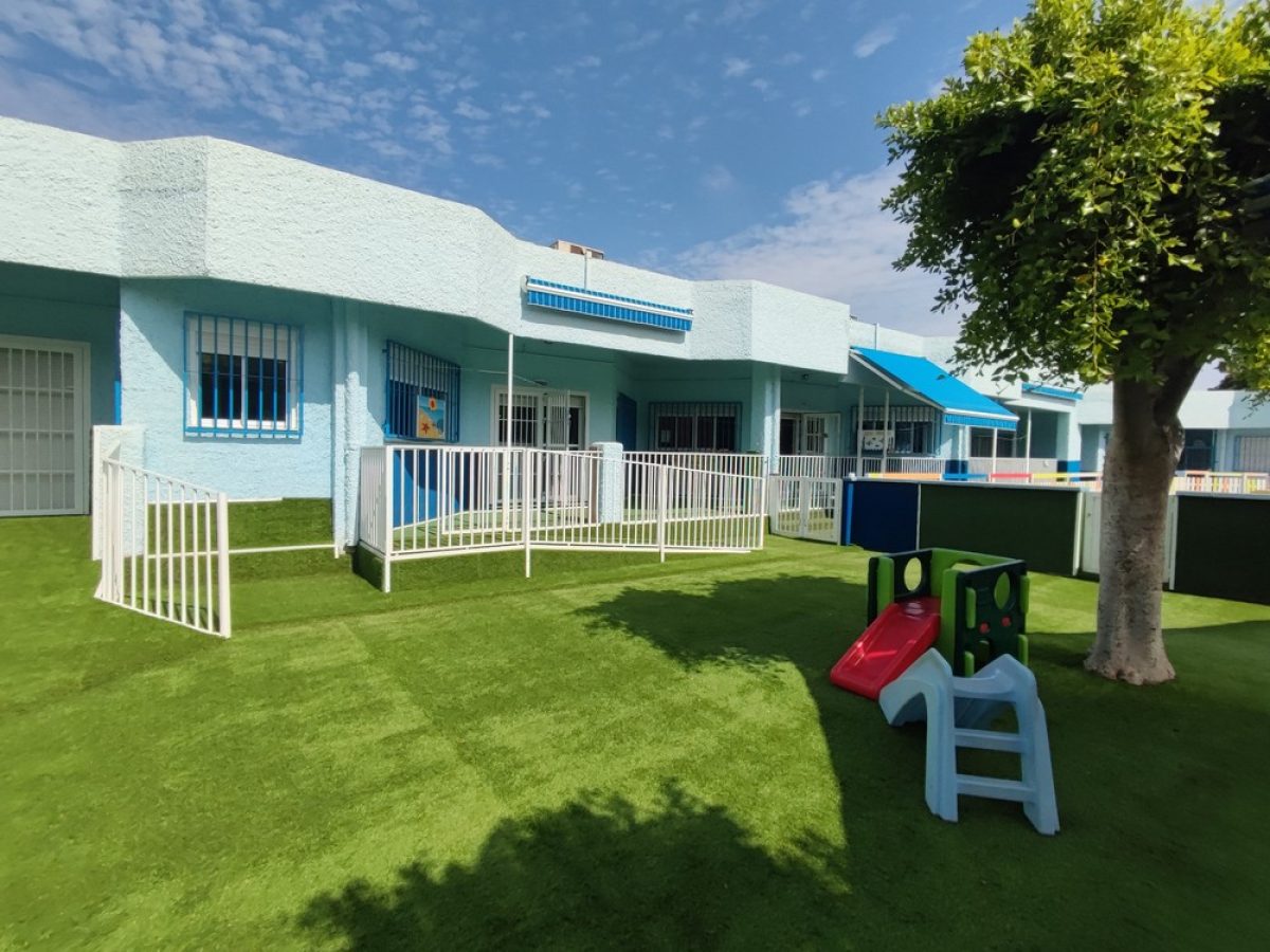 Educación destina más de 379.000 euros a la ampliación de la Escuela Infantil La Rosaleda de Roquetas de Mar