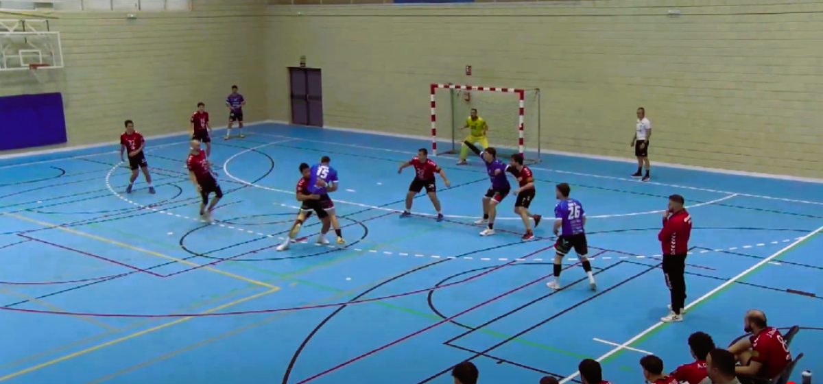 Fiel reflejo de la temporada, el CBM Cantera Sur El Ejido se despide del tercer puesto de BM Pinto (21-26)