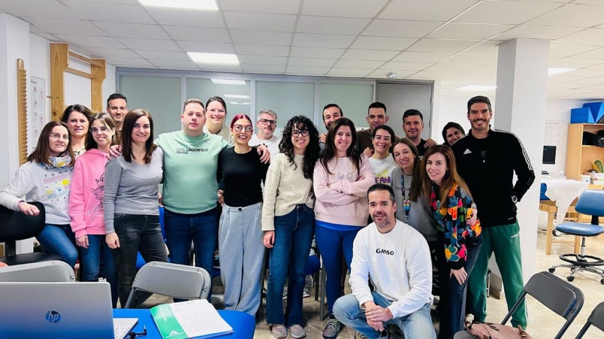 El Distrito Sanitario Poniente impulsa la formación en fisioterapia con un curso avanzado de técnicas ecoguiadas