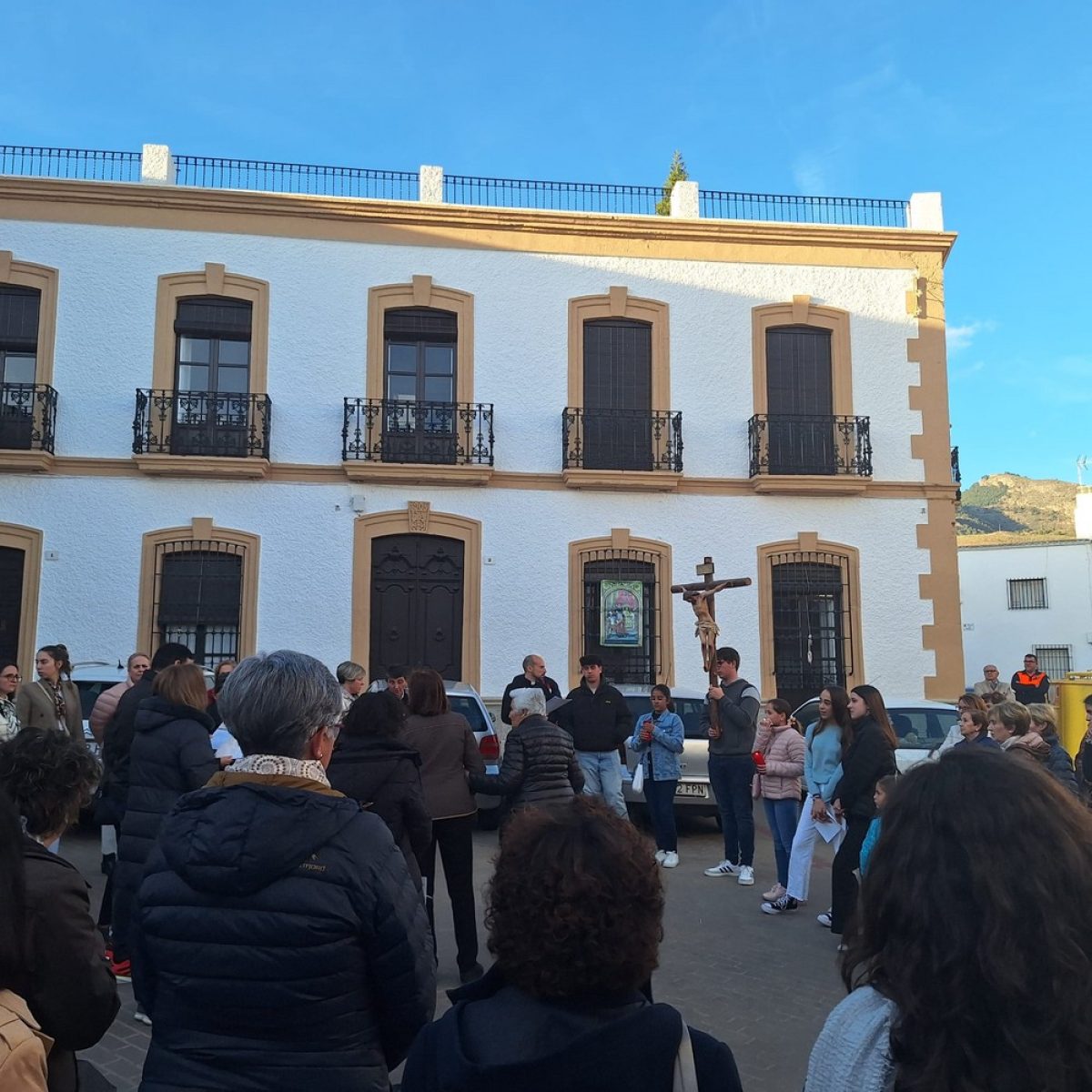 El Viacrucis del Miércoles Santo recorre las calles de Dalías con gran recogimiento y participación