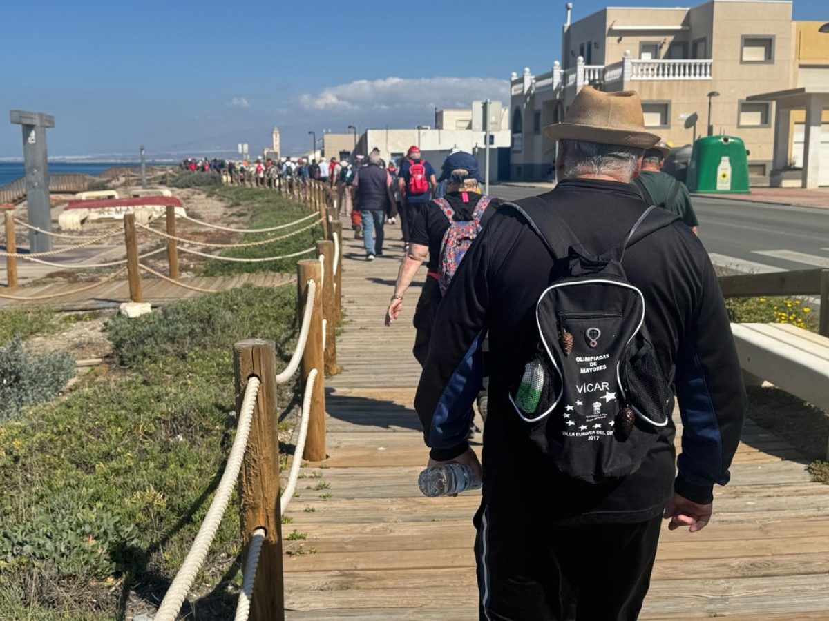 La Olimpiada de Mayores cierra el mes de abril con un recorrido por Cabo de Gata