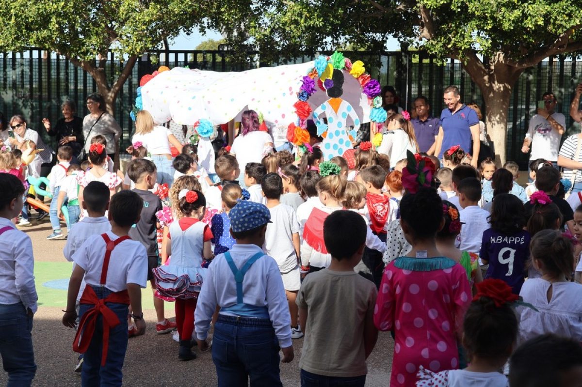 El CEIP Diego Velázquez se engalana para vivir su particular Romería de San Marcos acercando las tradiciones a los más pequeños