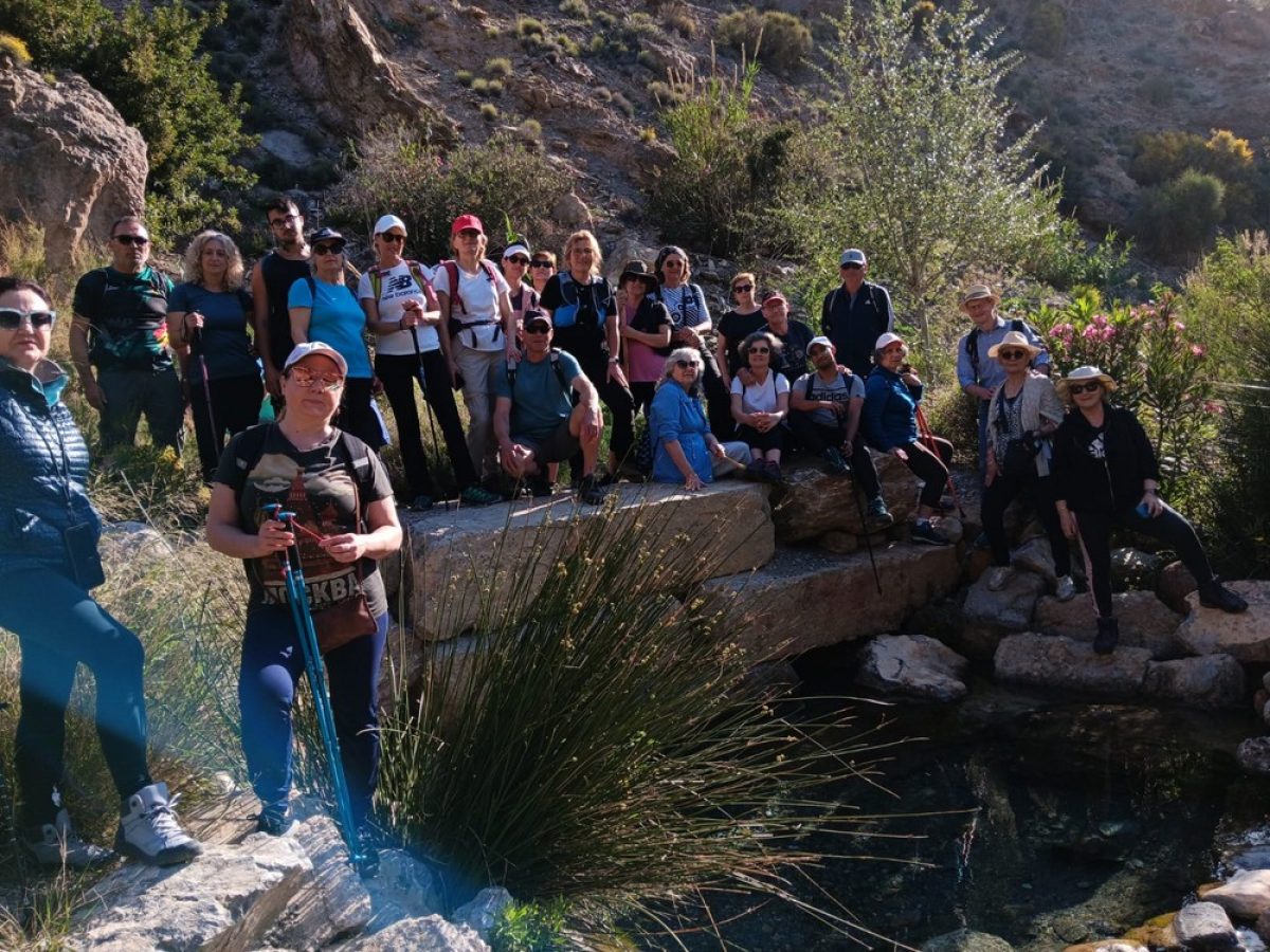 Continúa el programa \'Adra en la Senda\' con el sendero Fuentes de Marbella