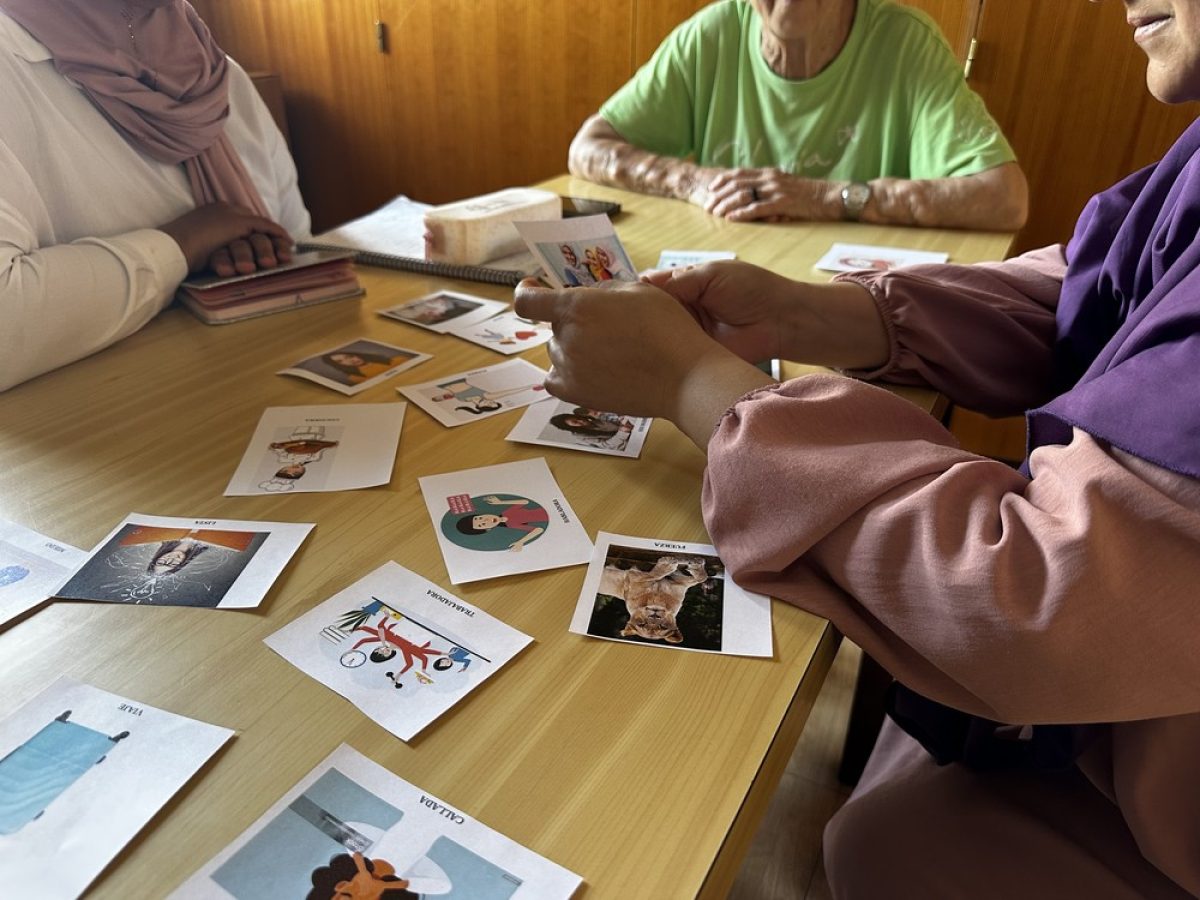 Taller de autoestima y confianza personal para mujeres inmigrantes