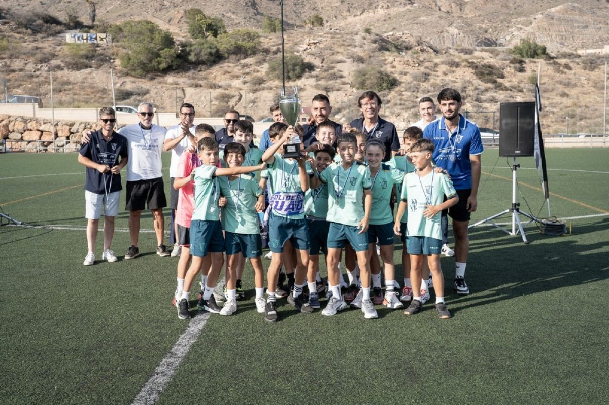 El Polideportivo Aguadulce cierra una temporada histórica con más de 480 jugadores