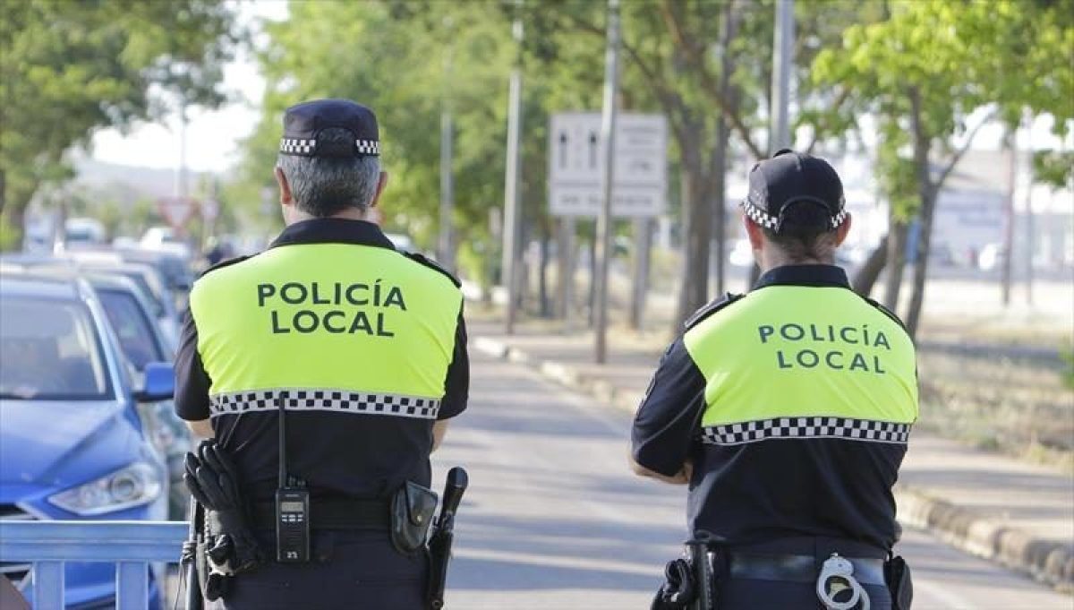 El Ayuntamiento de Vícar actúa firmemente frente al incumplimiento de las ordenanzas municipales