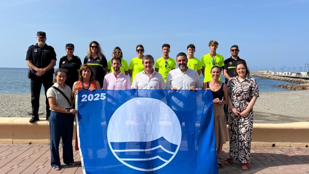 Adra consigue 17 reconocimientos ambientales y de calidad en sus playas y servicios turísticos