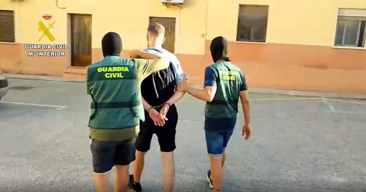 Desarticulada una violenta banda de atracadores que atacó a un \'súper\' de Roquetas