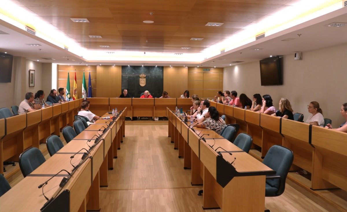 El Consejo Municipal de la Discapacidad aborda las actividades del segundo semestre del año de las asociaciones donde destacan las escuelas de verano