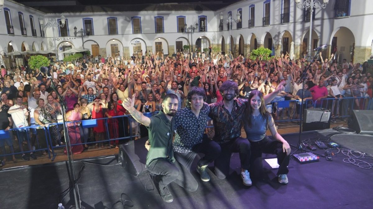 David Otero y Fernandisco inauguran por todo lo alto los Festivales de la Feria de Berja 2025